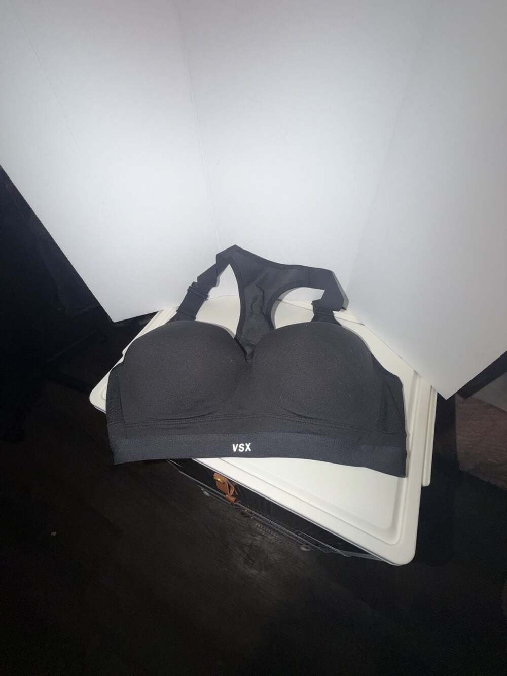 Victoria's Secret VSX Incredible Sports Bra Size 36C Black